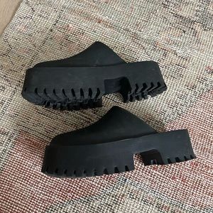 JEFFERY CAMPBELL BAE PLATFORMS